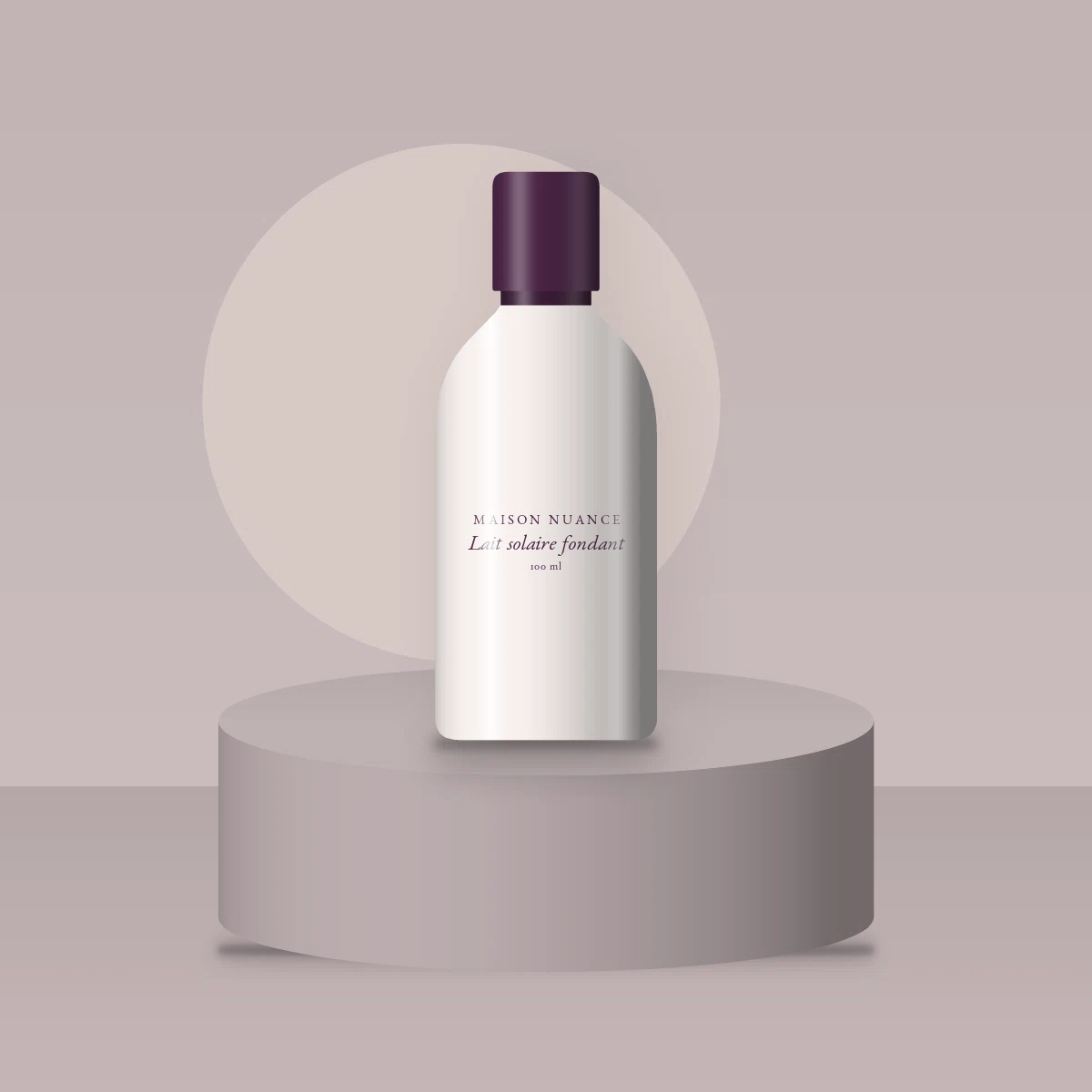 Lait solaire fondant à l'huile de noisette SPF 30 – Maison Nuance, photo d'ambiance