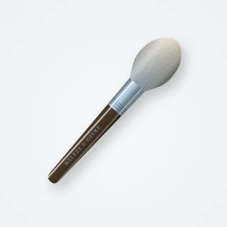 Brosse ovale en bois d'acacia – Mélèze & Givre, vue de face