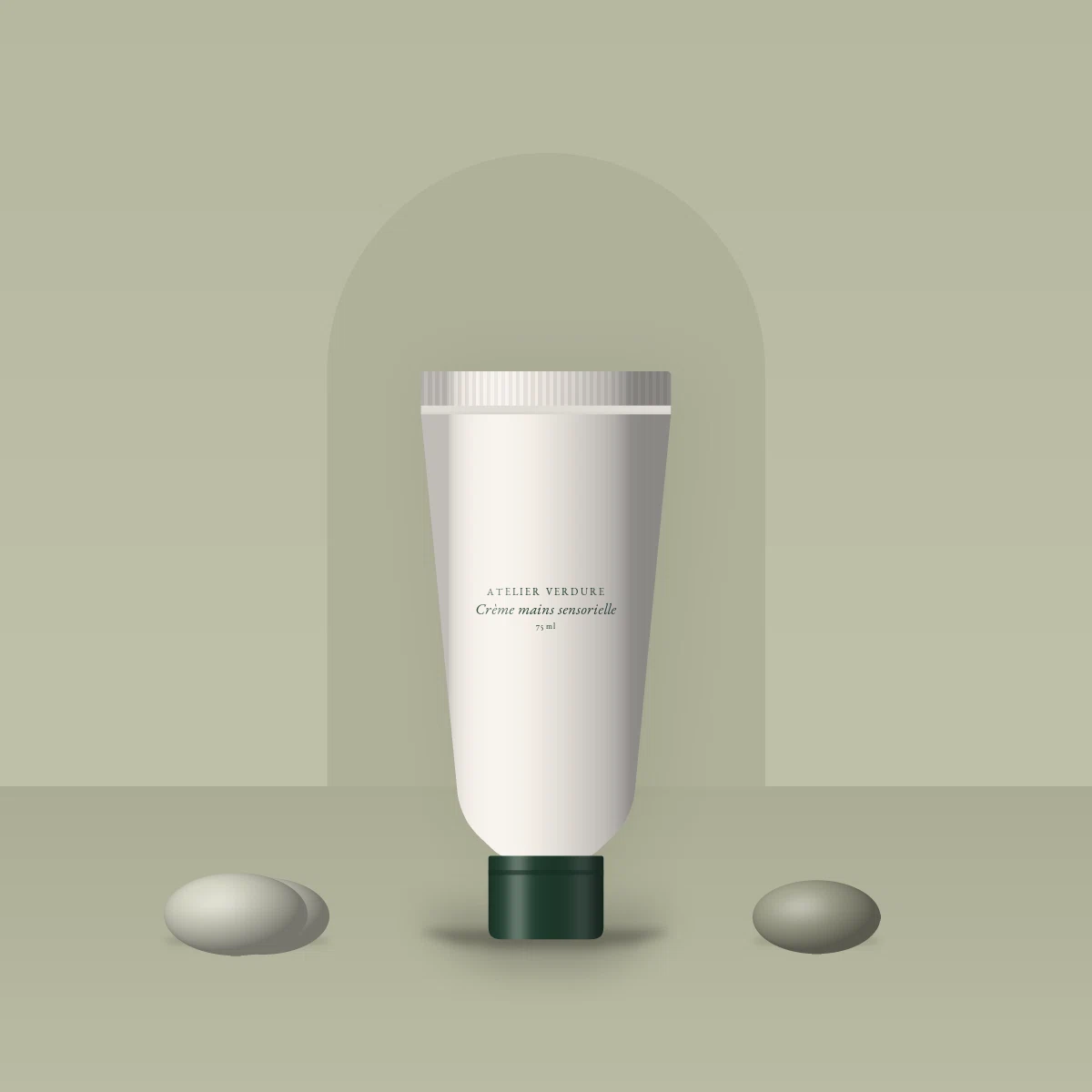 Crème mains et ongles sensorielle à la provitamine B5 – Atelier Verdure, photo d'ambiance