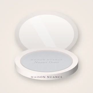 Enlumineur multi-usage Nuance Douce – Maison Nuance, boîtier 7 g, teinte Lune argentée
