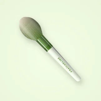 Brosse rectangulaire en bois de noyer – Fraîcheline, vue de face