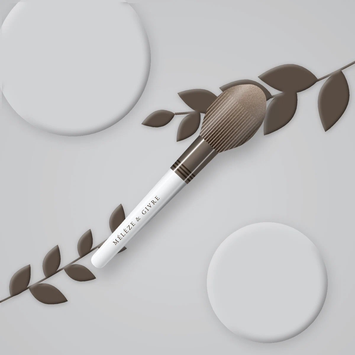 Brosse volume Sève d'Érable – Mélèze & Givre, photo d'ambiance