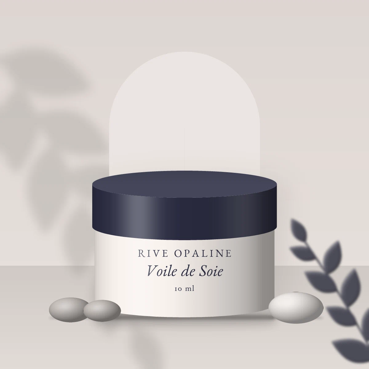 Contour des yeux défatigant Voile de Soie – Rive Opaline, photo d'ambiance