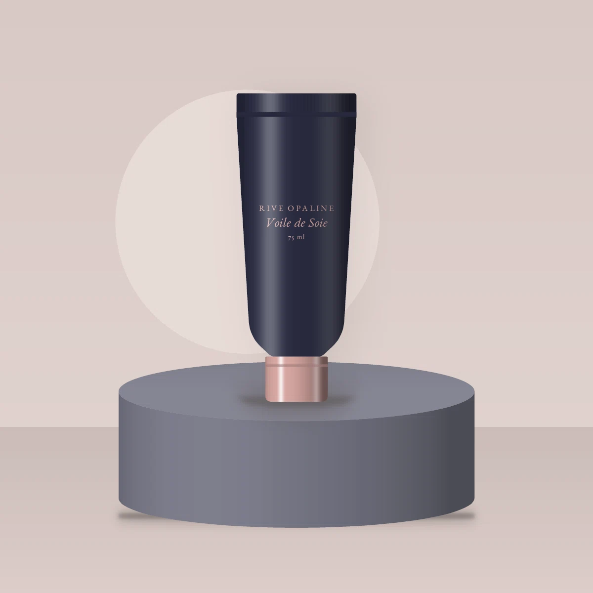 Crème hydratante Voile de Soie à l'eau de bleuet – Rive Opaline, photo d'ambiance